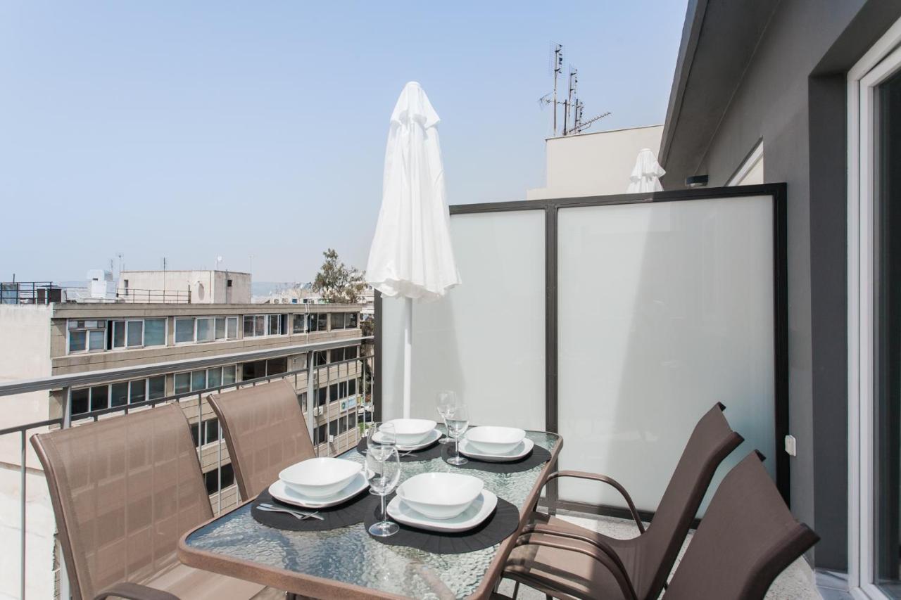 Wyz Attiki Aparthotel Афины Экстерьер фото