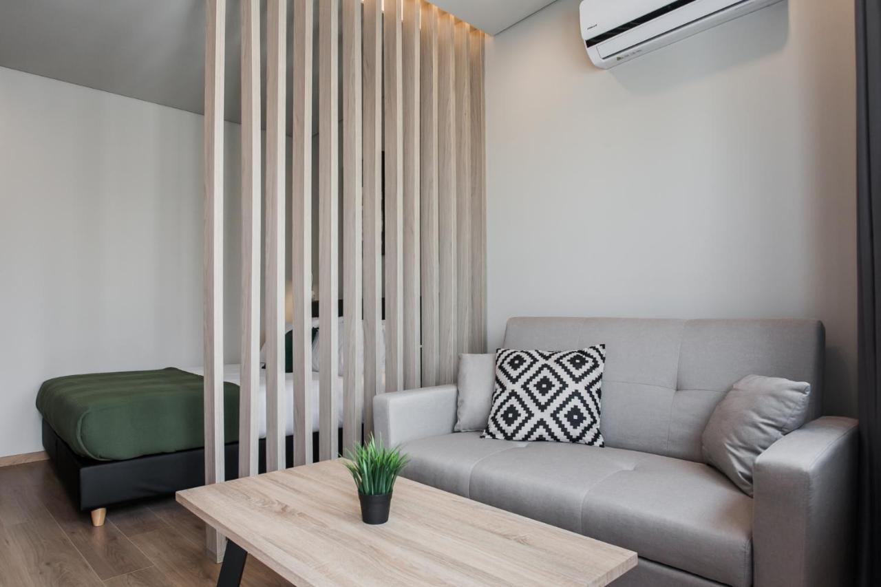 Wyz Attiki Aparthotel Афины Экстерьер фото