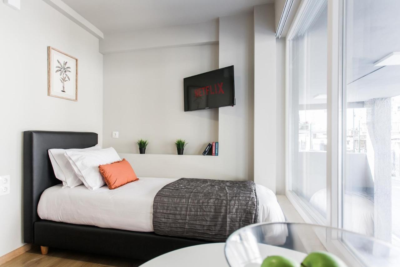 Wyz Attiki Aparthotel Афины Экстерьер фото