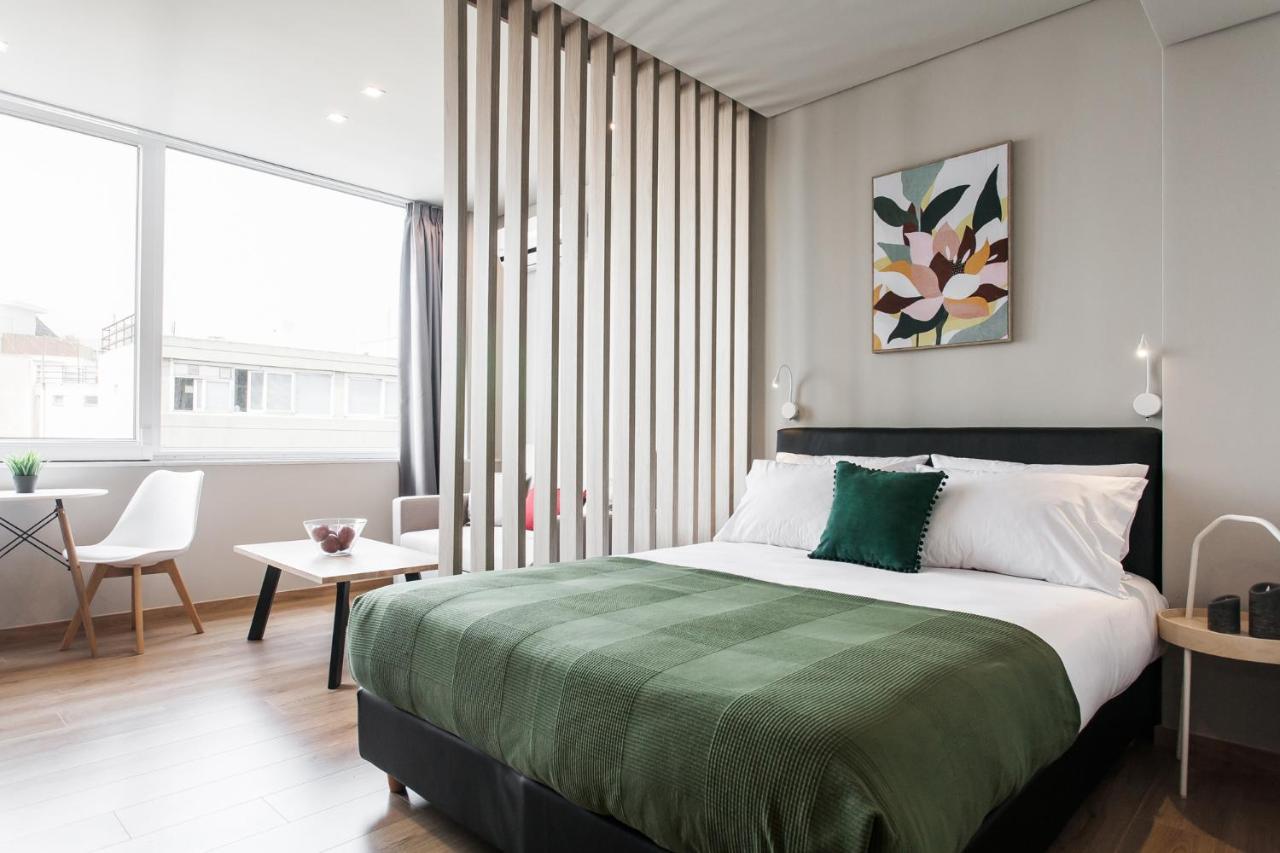 Wyz Attiki Aparthotel Афины Экстерьер фото